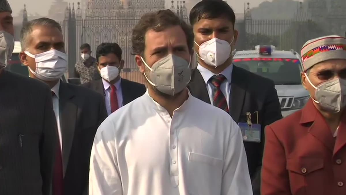 Rahul Gandhi Slams Modi: 'একজন অযোগ্য লোক অন্যদের হয়ে দেশ চালাচ্ছেন', নরেন্দ্র মোদিতে তীব্র আক্রমণ রাহুল গান্ধির Rahul Gandhi Slams Modi: 'একজন অযোগ্য লোক অন্যদের হয়ে দেশ চালাচ্ছেন', নরেন্দ্র মোদিতে তীব্র আক্রমণ রাহুল গান্ধির