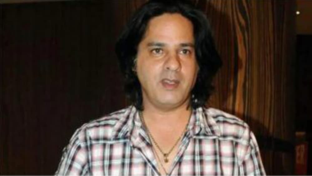 Rahul Roy Health Update: ব্রেন স্ট্রোকের অভিঘাতে ডান হাতে জোর পাচ্ছেন না আশিকি অভিনেতা রাহুল রায়, জানালো হাসপাতাল Rahul Roy Health Update: ব্রেন স্ট্রোকের অভিঘাতে ডান হাতে জোর পাচ্ছেন না আশিকি অভিনেতা রাহুল রায়, জানালো হাসপাতাল