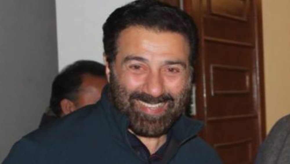 Sunny Deol: করোনাভাইরাস পজিটিভ সানি দেওল, কুলুর ফার্ম হাউসে আইসোলেশনে অভিনেতা Sunny Deol: করোনাভাইরাস পজিটিভ সানি দেওল, কুলুর ফার্ম হাউসে আইসোলেশনে অভিনেতা