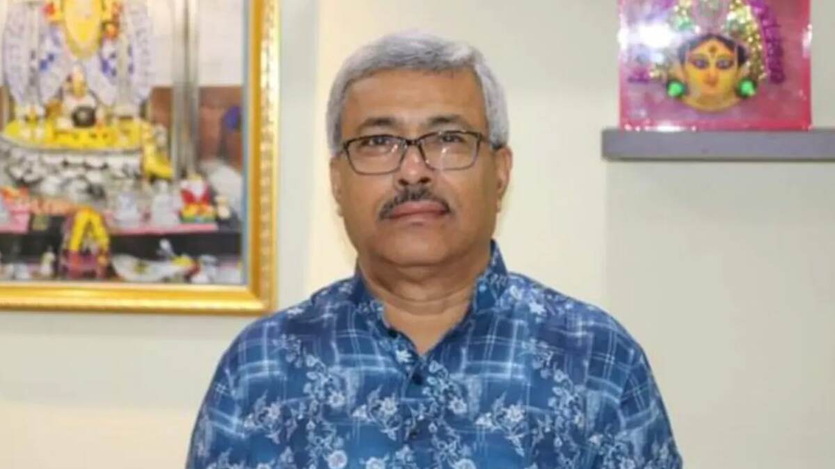 Prabir Ghosal Showcaused: দলবিরোধী মন্তব্যের জের, প্রবীর ঘোষালকে শোকজ করল তৃণমূল Prabir Ghosal Showcaused: দলবিরোধী মন্তব্যের জের, প্রবীর ঘোষালকে শোকজ করল তৃণমূল