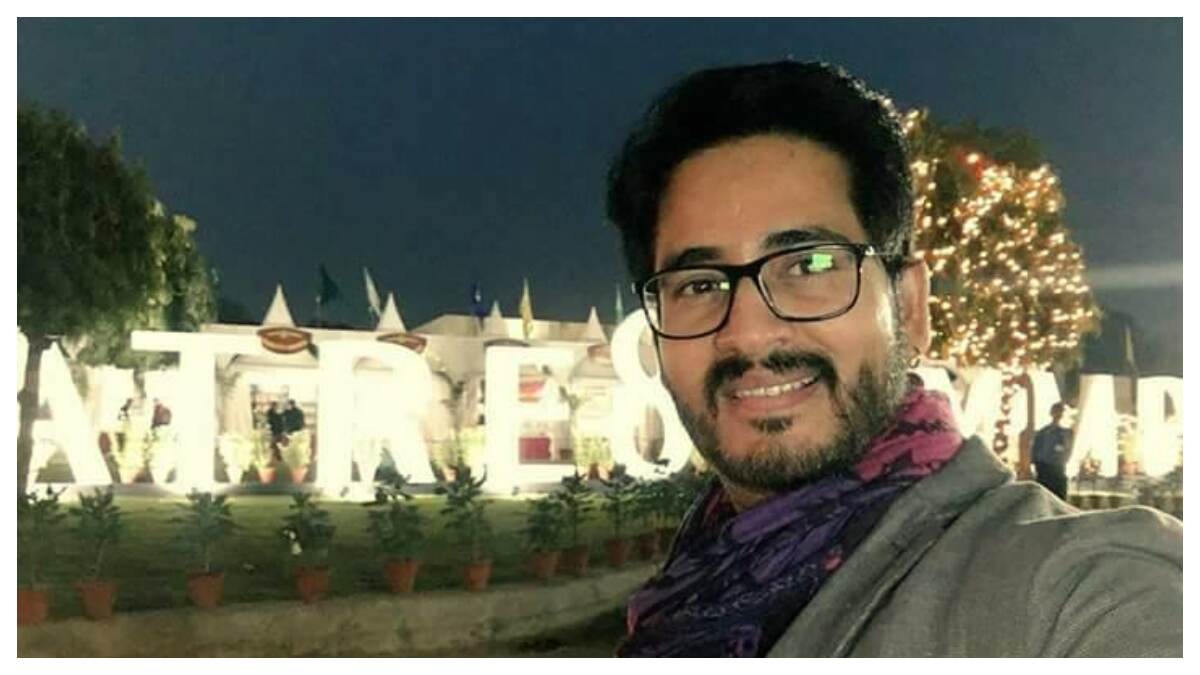 Hiran Chatterjee May Join BJP: তৃণমূল ছাড়তে পারেন অভিনেতা হিরণ চট্টোপাধ্যায়, আজই শিবির বদল Hiran Chatterjee May Join BJP: তৃণমূল ছাড়তে পারেন অভিনেতা হিরণ চট্টোপাধ্যায়, আজই শিবির বদল
