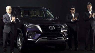 Toyota Fortuner Facelift Launched: টয়োটা বাজারে নিয়ে এল স্মার্ট গাড়ি, দেখে নিন দাম এবং ফিচার