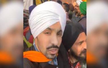 Deep Sidhu: লালকেল্লার ঘটনায় দিল্লি পুলিশের এফআইআর, পলাতক দীপ সিধু