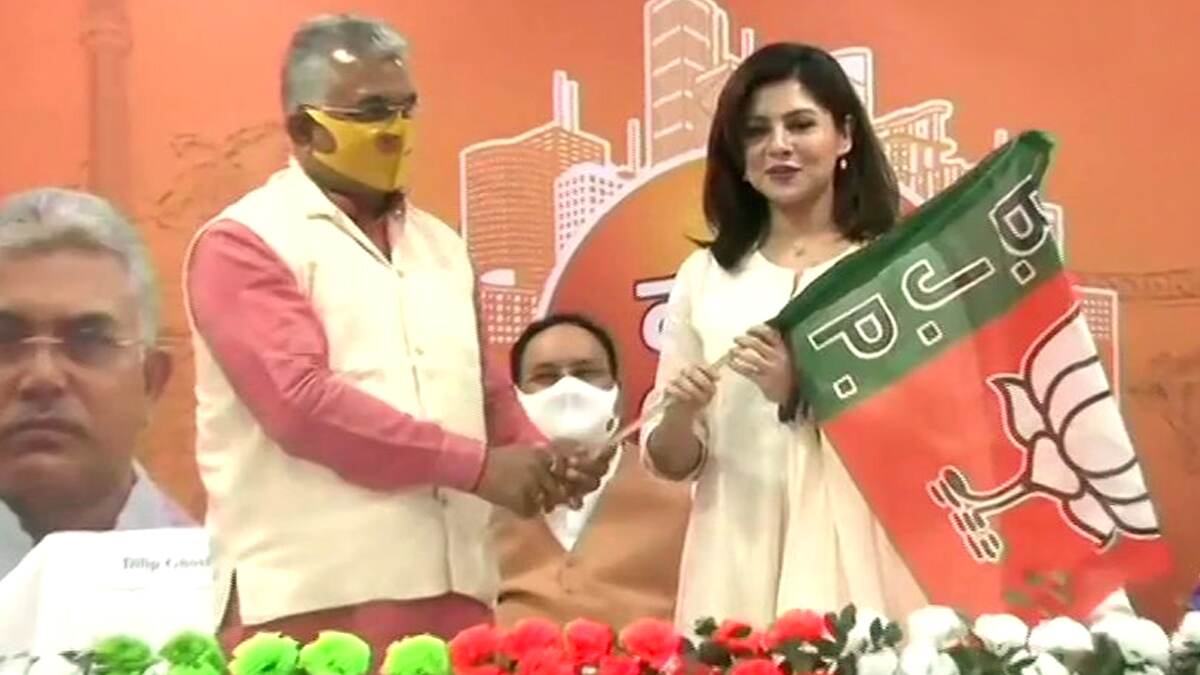 Actor Payel Sarkar Joins BJP: বিজেপিতে যোগ দিলেন অভিনেত্রী পায়েল সরকার Actor Payel Sarkar Joins BJP: বিজেপিতে যোগ দিলেন অভিনেত্রী পায়েল সরকার
