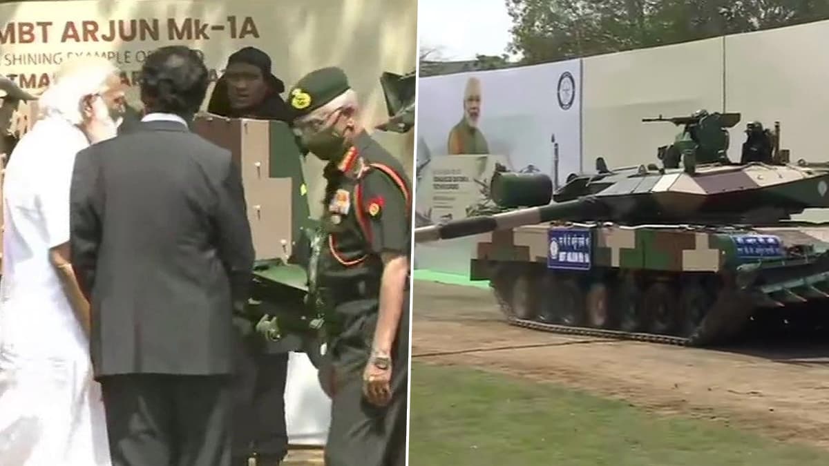Indian Army: চেন্নাইয়ে সেনাপ্রধানের হাতে বিশ্বমানের যুদ্ধট্যাঙ্ক অর্জুন মার্ক-১এ তুলে দিলেন প্রধানমন্ত্রী নরেন্দ্র মোদি Indian Army: চেন্নাইয়ে সেনাপ্রধানের হাতে বিশ্বমানের যুদ্ধট্যাঙ্ক অর্জুন মার্ক-১এ তুলে দিলেন প্রধানমন্ত্রী নরেন্দ্র মোদি