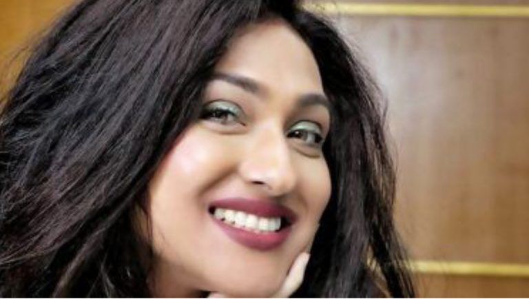 Rituparna COVID-19 Positive: করোনা আক্রান্ত ঋতুপর্ণা সেনগুপ্ত