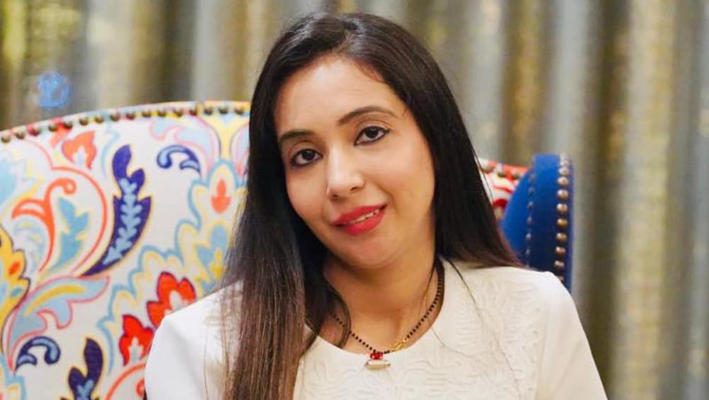 Rujira Banerjee Reply’s CBI: সোমবার বেলা ১১টা থেকে ৩টের মধ্যে বাড়িতে এসে কথা বলতে পারেন, সিবিআইকে জবাব রুজিরার Rujira Banerjee Reply’s CBI: সোমবার বেলা ১১টা থেকে ৩টের মধ্যে বাড়িতে এসে কথা বলতে পারেন, সিবিআইকে জবাব রুজিরার
