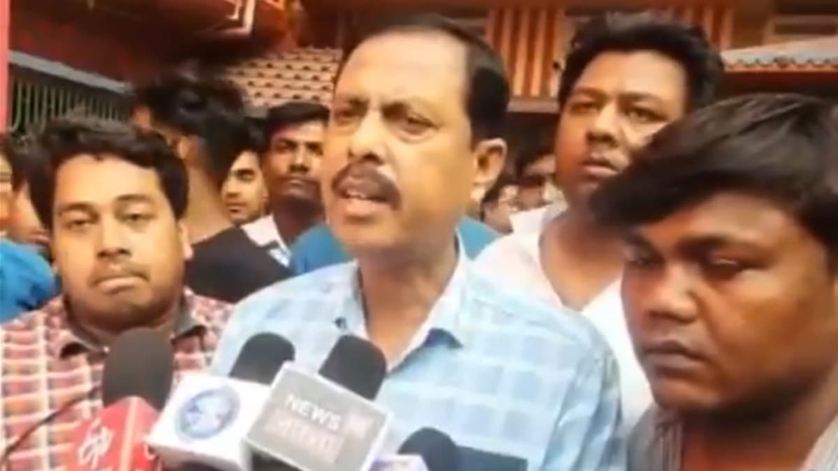Arabul Islam Staying in TMC: তৃণমূলেই থাকছেন ভাঙড়ের দাপুটে নেতা আরাবুল ইসলাম, জানালেন ঘনিষ্ঠরা Arabul Islam Staying in TMC: তৃণমূলেই থাকছেন ভাঙড়ের দাপুটে নেতা আরাবুল ইসলাম, জানালেন ঘনিষ্ঠরা