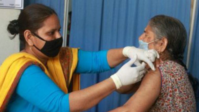 COVID-19 Vaccine Price: খোলা বাজারে মিলবে করোনার টিকা, ডোজ প্রতি মূল্য কত জানেন?