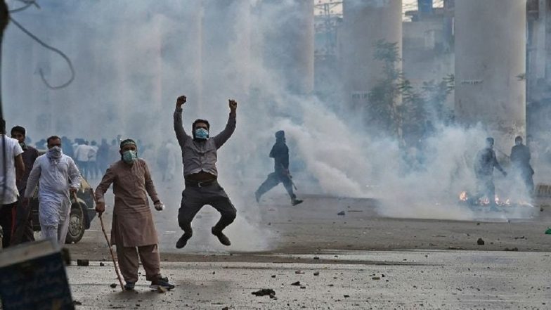 Pakistan: পাকিস্তান ছাড়ুন শিগগিরই, নির্দেশ ফরাসি দূতাবাসের