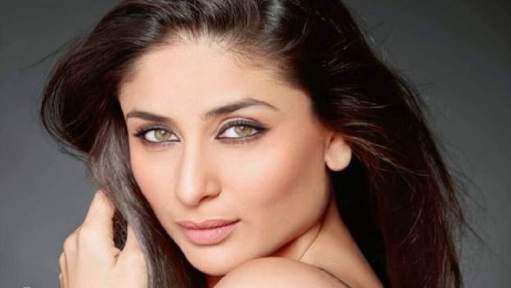 Kareena Kapoor Khan: জীবনের নতুন পথে করিনা,অভিনন্দন বলিউড জুড়ে Kareena Kapoor Khan: জীবনের নতুন পথে করিনা,অভিনন্দন বলিউড জুড়ে