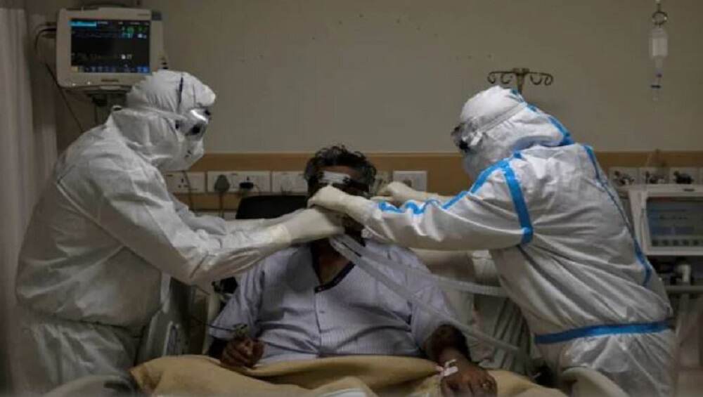 Covid-19 In Patna : কাকুতি মিনতিতেও মেলেনি বেড, হাসপাতালের বাইরেই মৃত্যু কোভিড রোগীর Covid-19 In Patna : কাকুতি মিনতিতেও মেলেনি বেড, হাসপাতালের বাইরেই মৃত্যু কোভিড রোগীর
