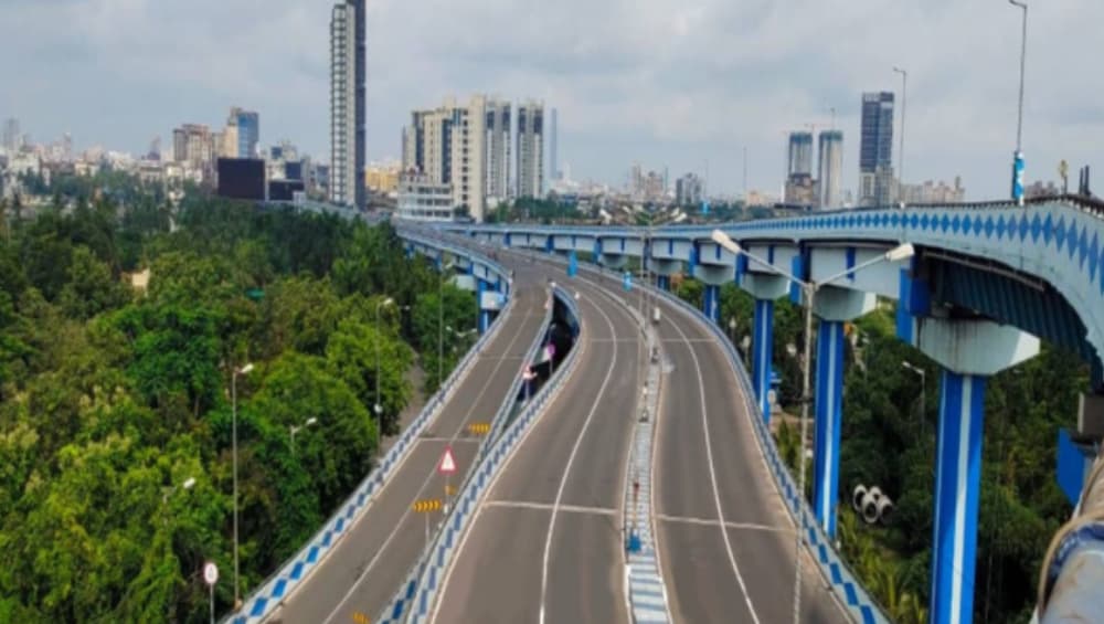 Kolkata: আসছে য়াস, বিপদ এড়াতে বন্ধ কলকাতার সব উড়ালপুল Kolkata: আসছে য়াস, বিপদ এড়াতে বন্ধ কলকাতার সব উড়ালপুল