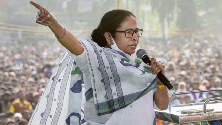 Mamata Banerjee: দশ বছর আগে পাশ হওয়া সিঙ্গুর বিল নিয়ে মমতার আবেগী টুইট