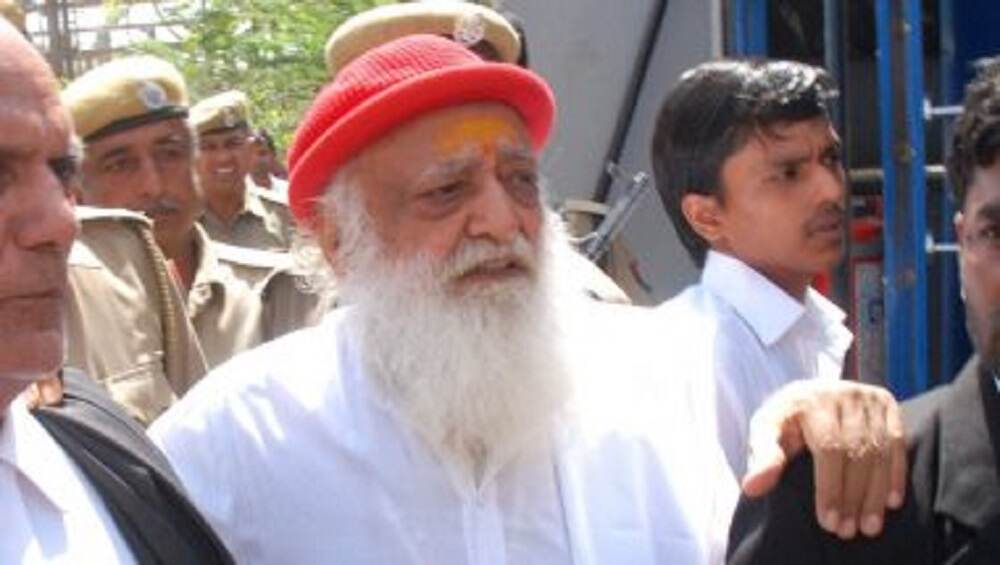 Asaram Bapu: করোনায় আক্রান্ত আশারাম বাপু, আরও ১২ কয়েদির শরীরে ভাইরাস মেলায় জেলে চাঞ্চল্য Asaram Bapu: করোনায় আক্রান্ত আশারাম বাপু, আরও ১২ কয়েদির শরীরে ভাইরাস মেলায় জেলে চাঞ্চল্য
