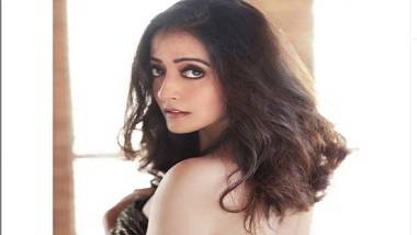 Raima Sen: টপলেস রাইমা, ভাইরাল মুনমুন-কন্যার ছবি