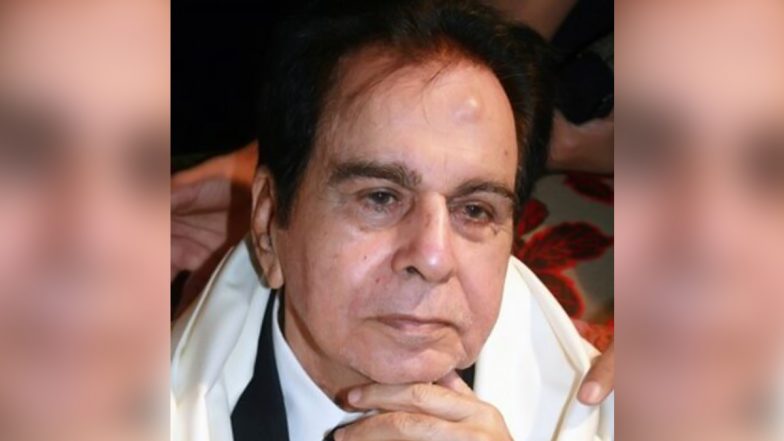 Actor Dilip Kumar Hospitalized: শ্বাসকষ্টের সমস্যা নিয়ে হাসপাতালে ভর্তি প্রবীণ অভিনেতা দিলীপ কুমার