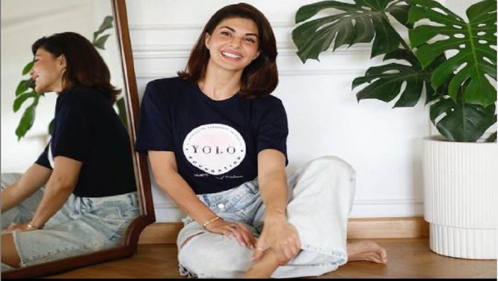 Jacqueline Fernandez: উদ্যোগপতি বন্ধু, মুম্বইতে নতুন বাড়িতে সংসার সাজাচ্ছেন জ্যাকলিন Jacqueline Fernandez: উদ্যোগপতি বন্ধু, মুম্বইতে নতুন বাড়িতে সংসার সাজাচ্ছেন জ্যাকলিন