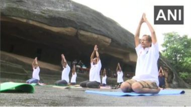 International Yoga Day 2021: গুহায় চলছে যোগাভ্যাস, দেখুন ছবি