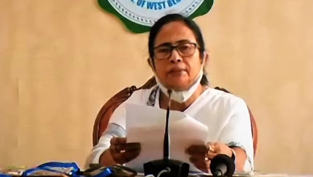 Mamata Banerjee: চাকরি দেওয়ার নামে পার্টি ক্যাডার তৈরি করতে চাইছে বিজেপি, অগ্নিপথ নিয়ে বিস্ফোরক মমতা Mamata Banerjee: চাকরি দেওয়ার নামে পার্টি ক্যাডার তৈরি করতে চাইছে বিজেপি, অগ্নিপথ নিয়ে বিস্ফোরক মমতা