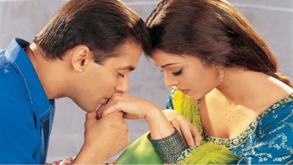 Salman Khan: 'হম দিল দে চুকে সনম'-এর ২২ বছর, ঐশ্বর্য কোথায়, আবেগতাড়িত সলমনকে প্রশ্ন ভক্তদের Salman Khan: 'হম দিল দে চুকে সনম'-এর ২২ বছর, ঐশ্বর্য কোথায়, আবেগতাড়িত সলমনকে প্রশ্ন ভক্তদের