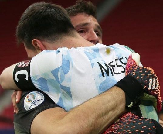 Copa America 2021: কোপার ফাইনালে মুখোমুখি ব্রাজিল-আর্জেন্টিনা, টাইব্রেকারে কলম্বিয়াকে হারিয়ে খেতাবি লড়াইয়ে   মেসিরা
