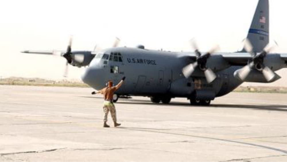 US Hands Bagram Airfield to Afghans: প্রায় ২০ বছর, আফগানিস্তানের বাগরাম এয়ারফিল্ড ছাড়ল মার্কিন সেনা US Hands Bagram Airfield to Afghans: প্রায় ২০ বছর, আফগানিস্তানের বাগরাম এয়ারফিল্ড ছাড়ল মার্কিন সেনা