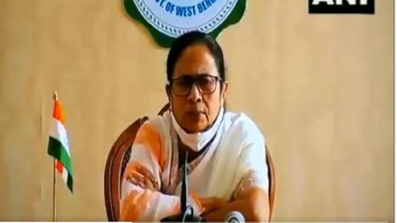 Mamata Banerjee: উত্তরপ্রদেশে গঙ্গায় ভাসছে মৃতদেহ, কোভিড নিয়ে যোগীর প্রশংসা মোদীর, ক্ষুব্ধ মমতা