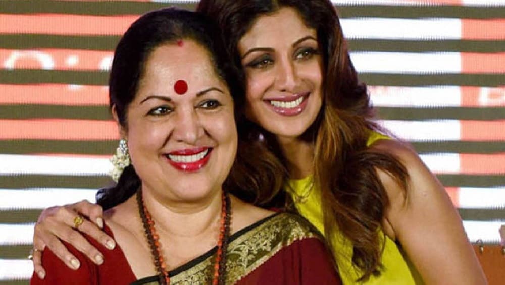 Shilpa Shetty: রাজের পর্নোগ্রাফি মামলার মাঝে জালিয়াতির অভিযোগ শিল্পা শেট্টির মায়ের Shilpa Shetty: রাজের পর্নোগ্রাফি মামলার মাঝে জালিয়াতির অভিযোগ শিল্পা শেট্টির মায়ের