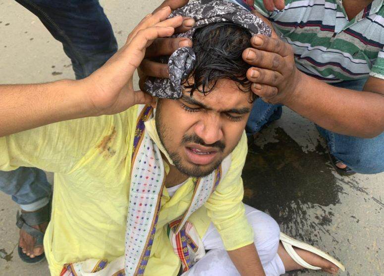TMC: ত্রিপুরায় আক্রান্ত তৃণমূল নেতৃত্ব, দেবাংশুদের ওপর হামলার নিন্দায় টুইট অভিষেকের TMC: ত্রিপুরায় আক্রান্ত তৃণমূল নেতৃত্ব, দেবাংশুদের ওপর হামলার নিন্দায় টুইট অভিষেকের