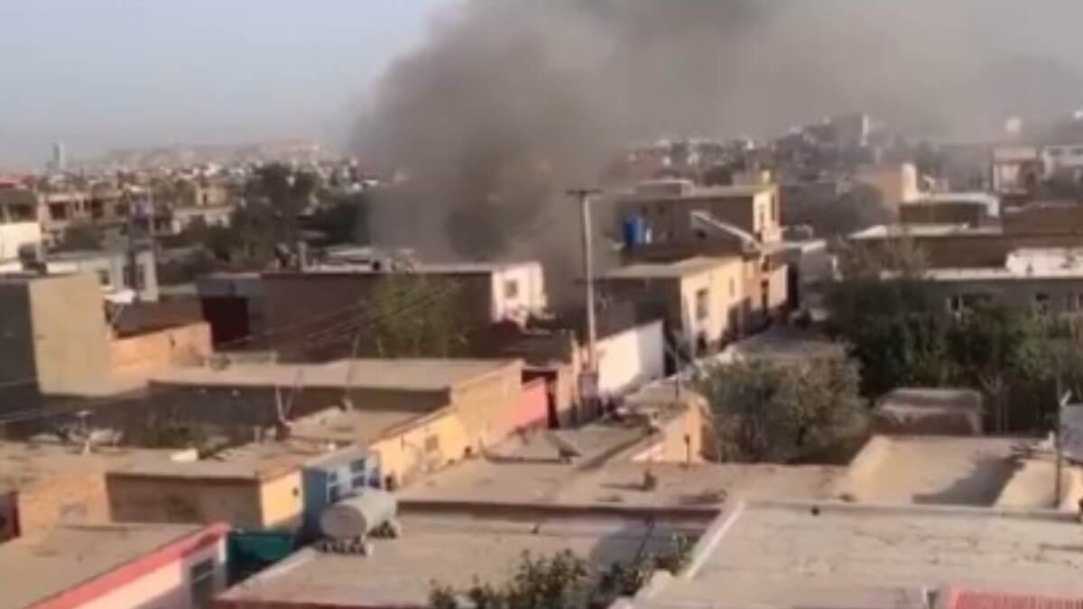 Explosion In Kabul: সন্দেহভাজন আইএসআইএস-কে জঙ্গিদের লক্ষ্য করে কাবুলে রকেট হামলা মার্কিন সেনার Explosion In Kabul: সন্দেহভাজন আইএসআইএস-কে জঙ্গিদের লক্ষ্য করে কাবুলে রকেট হামলা মার্কিন সেনার