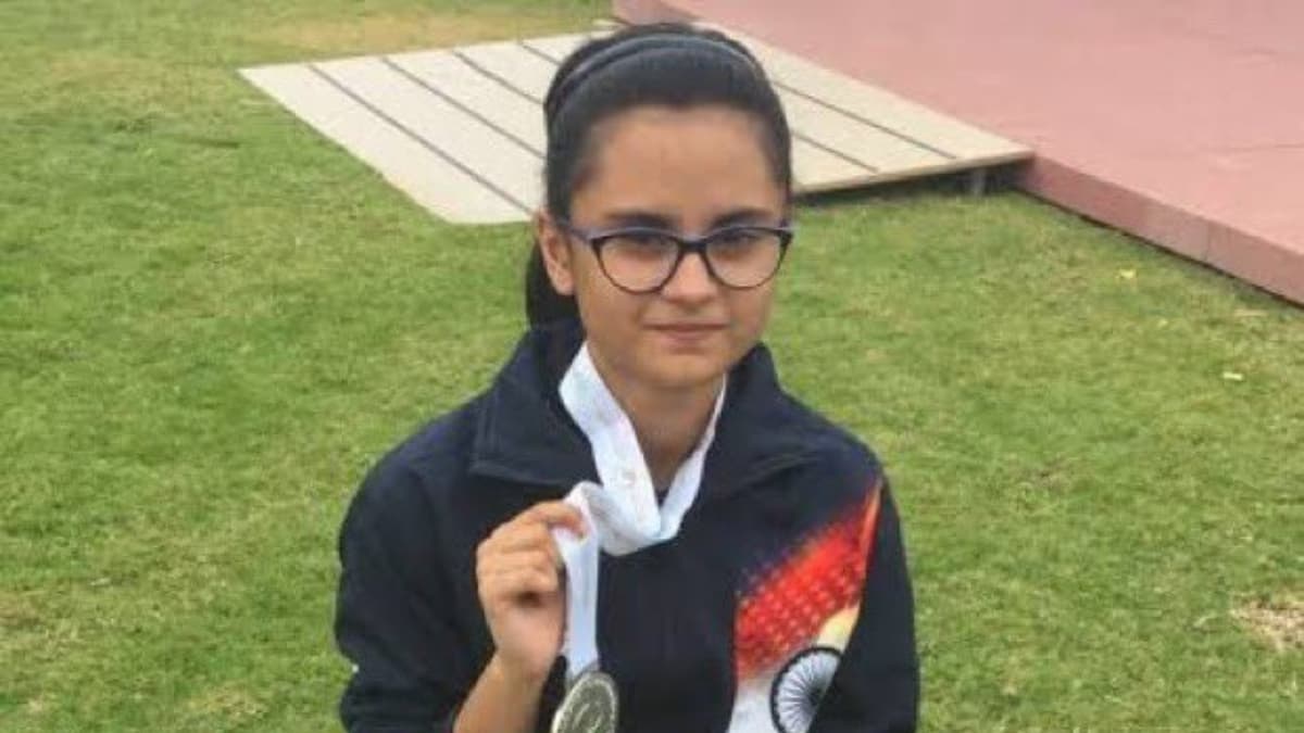 Avani Lekhara Wins Gold: প্যারালিম্পিক্সে ইতিহাস, মহিলাদের শুটিংয়ে ভারতকে প্রথম সোনা এনে দিলেন অবনী লেখারা Avani Lekhara Wins Gold: প্যারালিম্পিক্সে ইতিহাস, মহিলাদের শুটিংয়ে ভারতকে প্রথম সোনা এনে দিলেন অবনী লেখারা