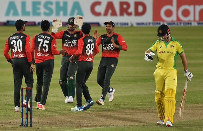 Bangladesh vs Australia 1st T20I 2021: টি-২০তে অস্ট্রেলিয়াকে হারিয়ে চমক বাংলাদেশের