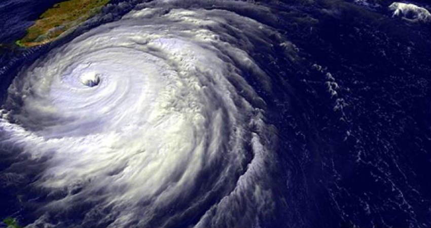 Cyclone Gulab: বঙ্গোপসাগরে গভীর নিম্নচাপ, শক্তিশালী ঘূর্ণিঝড়ের রূপ নিচ্ছে পাকিস্তানি 'গুলাব'? সতর্কতা Cyclone Gulab: বঙ্গোপসাগরে গভীর নিম্নচাপ, শক্তিশালী ঘূর্ণিঝড়ের রূপ নিচ্ছে পাকিস্তানি 'গুলাব'? সতর্কতা