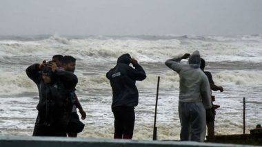 Cyclone Gulab: আজ সন্ধ্যা থেকেই প্রলয় শুরু 'সাইক্লোন গুলাব'-এর, কলিঙ্গপটনাম-গোকুলপুরে মধ্যরাতে হবে ঘূর্ণিঝড়