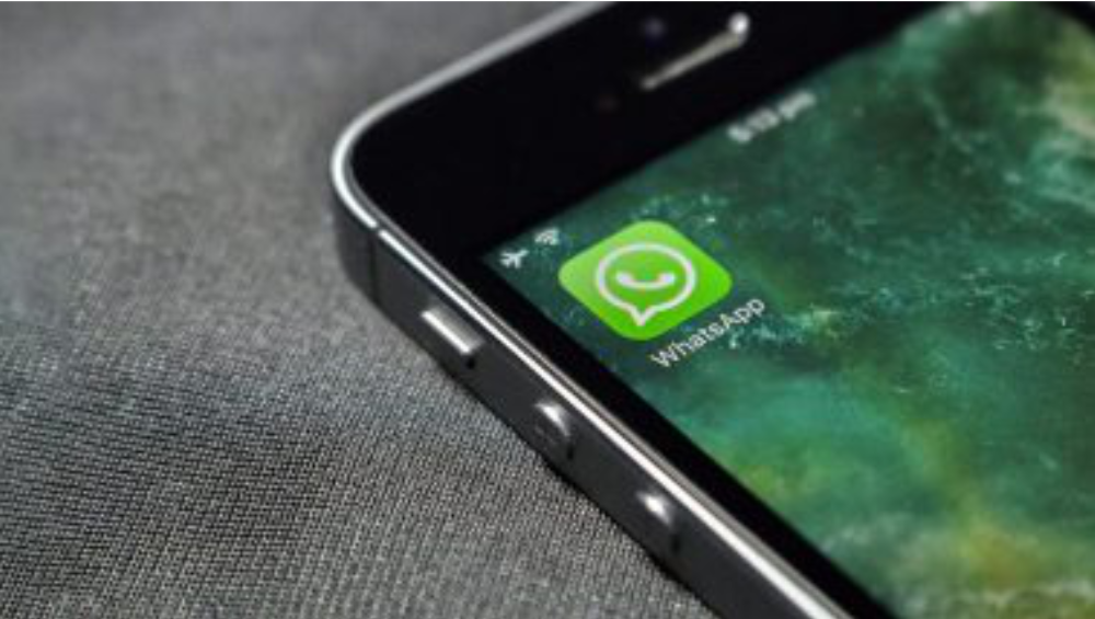 WhatsApp Introduces New Safety Features: ইউজারদের নিরাপত্তা দিতে এই দুই ফিচার আনল WhatsApp