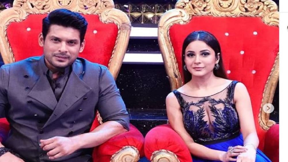 Sidharth Shukla: ঘর বাঁধার আগেই ভাঙল, একুশের ডিসেম্বরেই বিয়ের কথা ছিল 'সিডনাজের' Sidharth Shukla: ঘর বাঁধার আগেই ভাঙল, একুশের ডিসেম্বরেই বিয়ের কথা ছিল 'সিডনাজের'