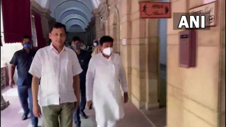 Lakhimpur Kheri Violence: লাখিমপুর নিয়ে চাপে? শাহ সাক্ষাতে ছুটলেন কেন্দ্রীয় মন্ত্রী অজয় মিশ্র