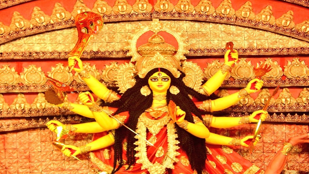 Durga Puja 2022: স্বপ্নের মধ্যে পেয়েছেন দেবী দূর্গার দর্শন ! জেনে নিন কোন স্বপ্নে লুকিয়ে আছে কিসের ইঙ্গিত