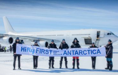 Airbus A340 Plane Makes Landing on Antarctica's Ice Runway: এই প্রথম আন্টার্কটিকার বরফাবৃত রানওয়েতে নামল বিমান, দেখুন ভিডিও