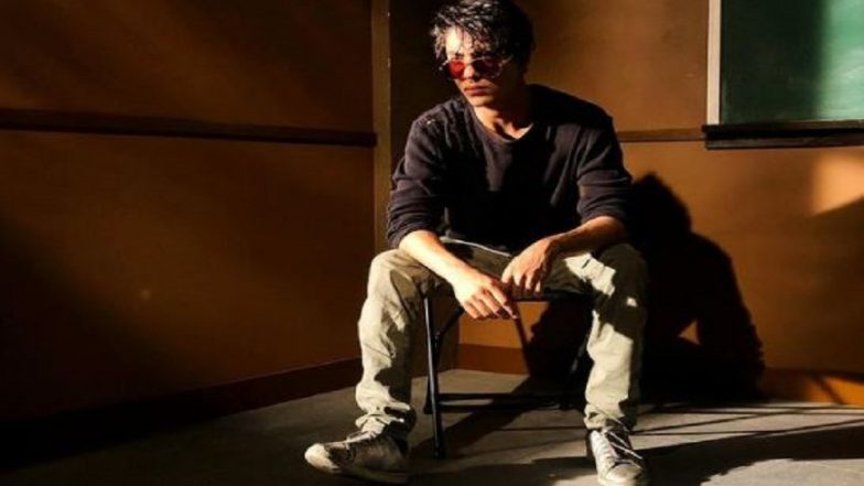 Aryan Khan: জামিন পেয়েও ছাড় নেই, মাদক মামলায় শুক্রবার মাঝ রাত পর্যন্ত আরিয়ানকে জিজ্ঞাসাবাদ