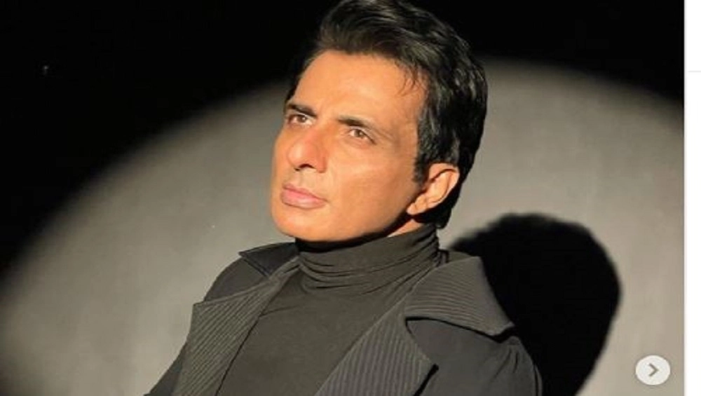 Sonu Sood: বেটিং অ্যাপ মামলায় হাজিরা দিতে অভিনেতা সোনু সুদ, দেখুন ভিডিও