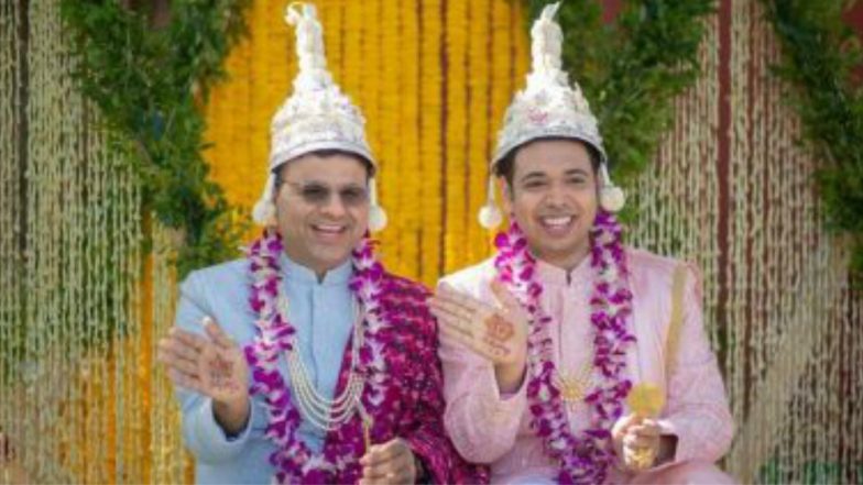 Gay Couple Ties the Knot In Hyderabad: এদেশে প্রথম, ঘনিষ্ঠ আত্মীয় বন্ধুদের উপস্থিতিতে বিয়ে করলেন অভয়-সুপ্রিয়