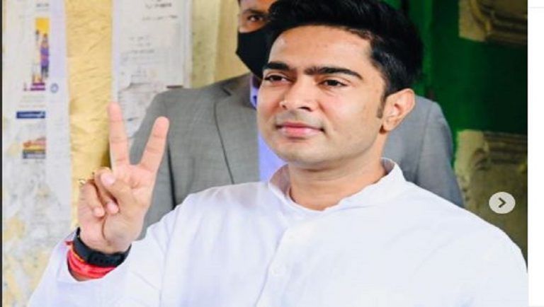 Abhishek Banerjee: কয়লা পাচারকাণ্ডে রুজিরাকে জিজ্ঞাসাবাদ করতে অভিষেক বন্দ্যোপাধ্যায়ের বাড়িতে সিবিআই