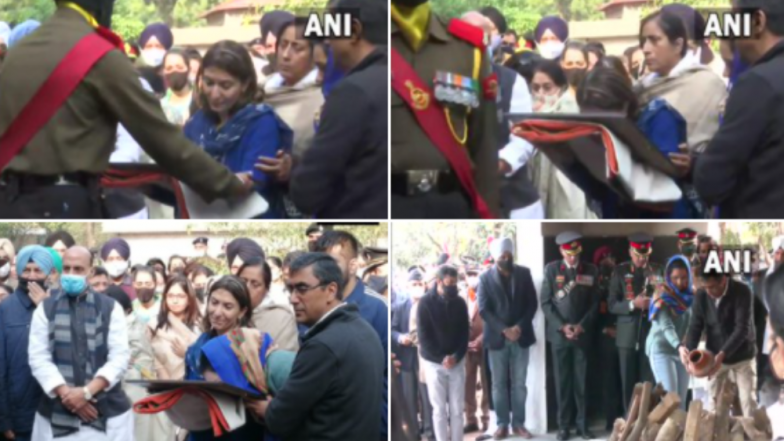 Delhi: পূর্ণ সামরিক মর্যাদায় সম্পন্ন হচ্ছে ব্রিগেডিয়ার এলএস লিডারের শেষকৃত্য (দেখুন ছবি)