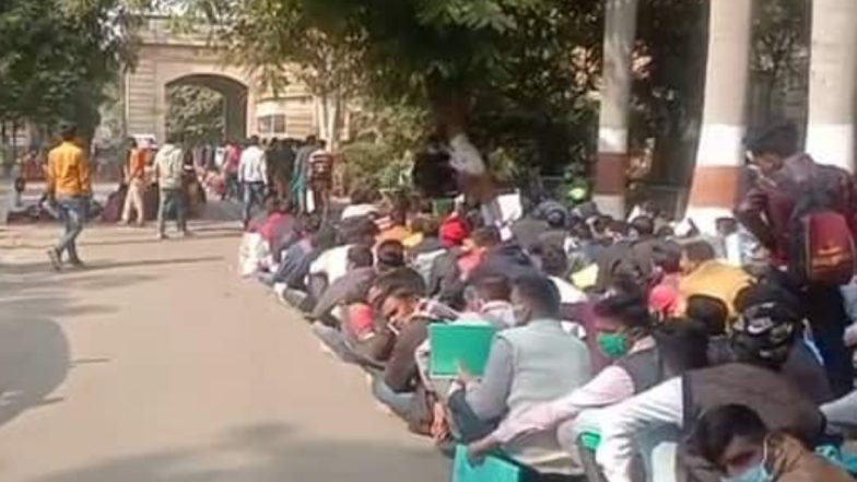 Gwalior: পিওন, ড্রাইভার, ওয়াচম্যানের কাজে আবেদন স্নাতক, ইঞ্জিনিয়র, এমবিএ, আইন পাস যুবকদের