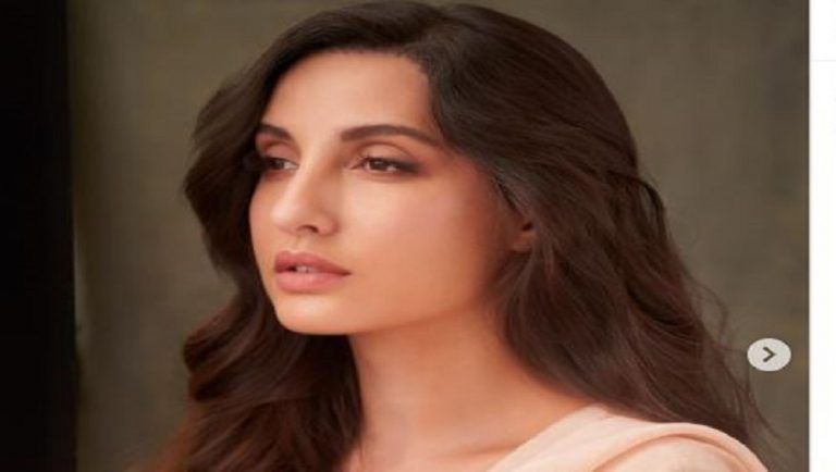 Nora Fatehi: কোভিডে কামড়, বিছানা ছেড়ে উঠতে পারছেন না নোরা ফতেহি