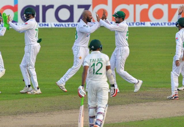 BAN vs PAK 2nd Test: শেষ দিনে ১৩ উইকেট খুইয়ে বাংলাদেশ দেখাল কীভাবে হারতে হয়, পাকিস্তানের দুরন্ত ইনিংস জয়