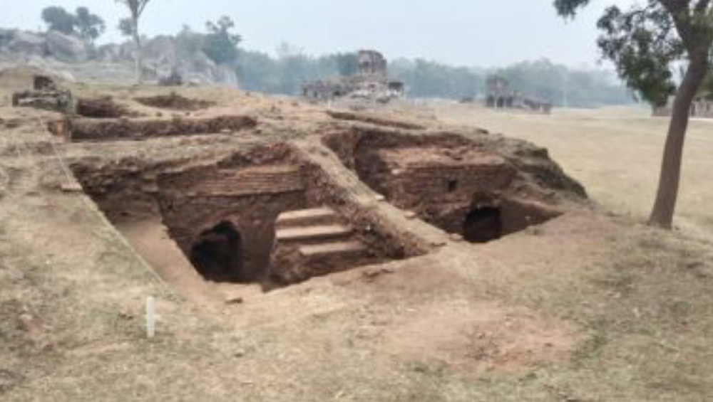 Jharkhand: ঝাড়খণ্ডে মাটি খুঁড়ে মিলল নাগা বংশের প্রাসাদ