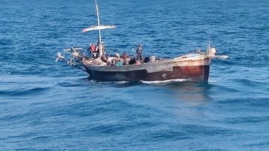 Coast Guard Apprehended Pakistani Boat: ভারতীয় জলসীমায় প্রবেশ, আরব সাগরে নৌকা-সহ ১০ পাকিস্তানিকে আটক করল কোস্ট গার্ড
